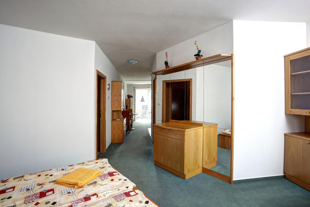 Vila Dum Evropa Třeboň Extérieur photo